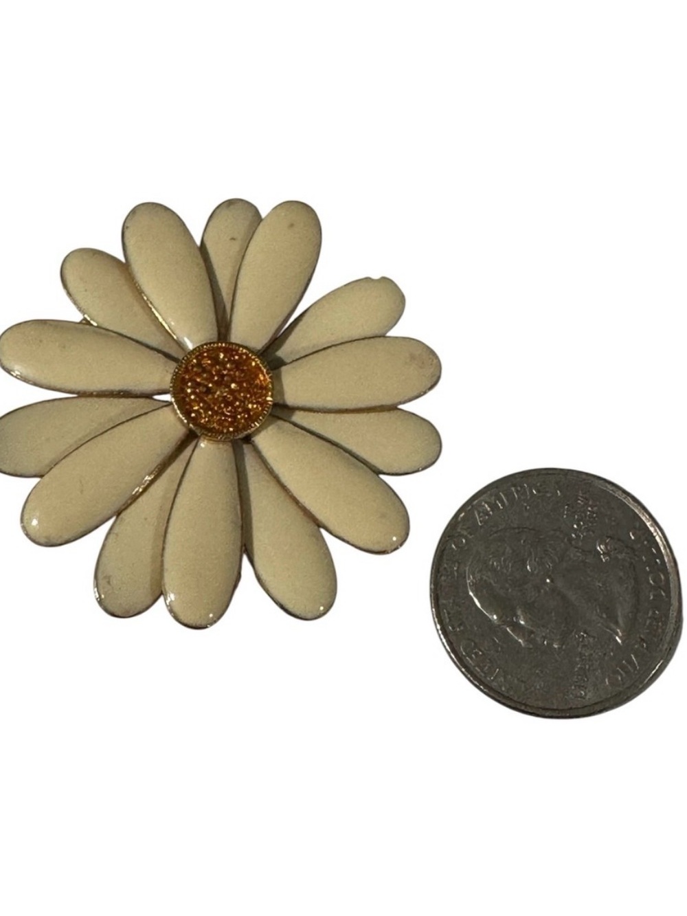 🌸VTG 70s Flower Floral Daisy Cream Gold Boho Retro Brooch Pin
